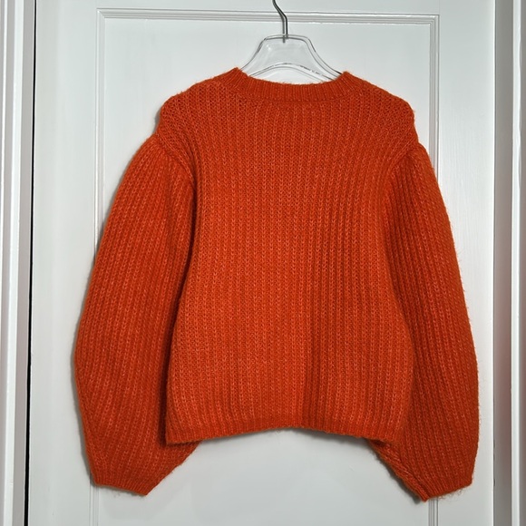 NWT Topshop knit volume sleeve fluffy sweater in orange US 0 2 - Picture 2 of 6